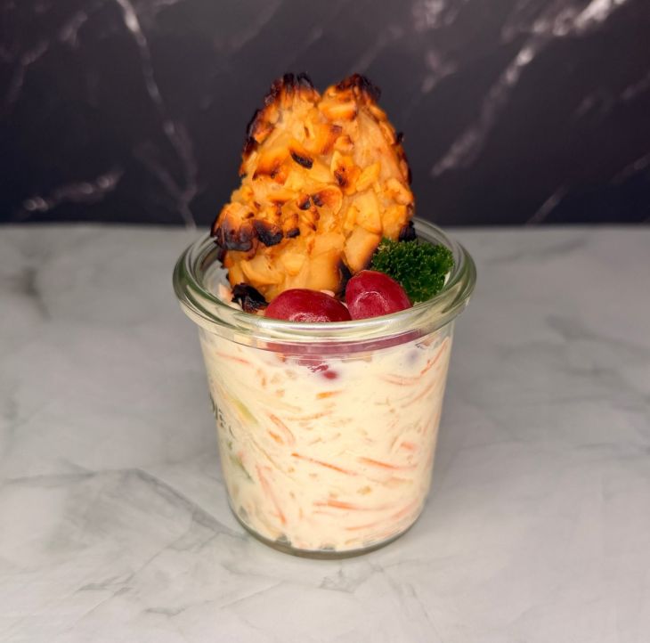 Hähnchenbrust mit Farmersalat im Glas